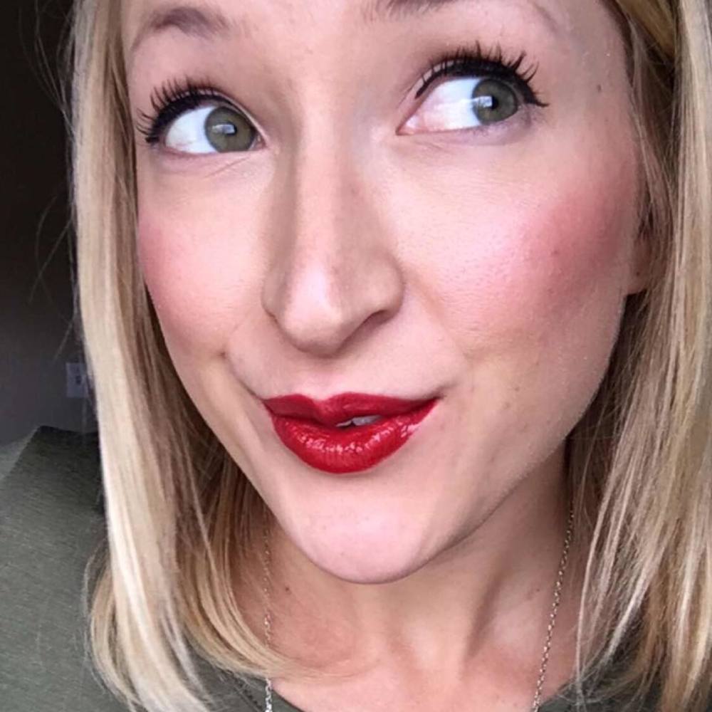 Meet your Posher, Sara